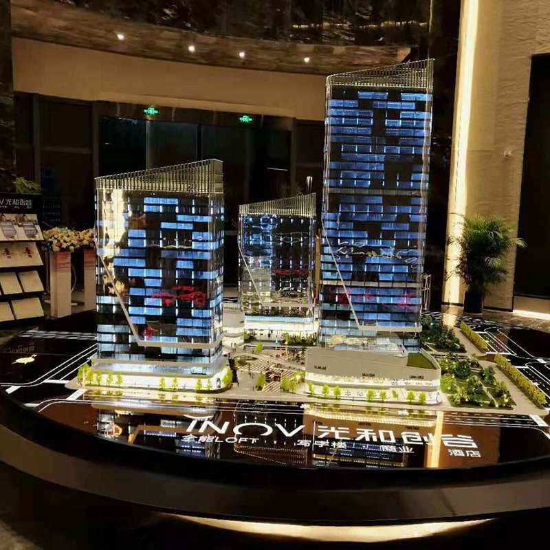 配图