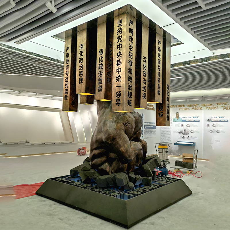 配图